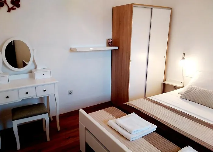 Tomo Apartman Pula